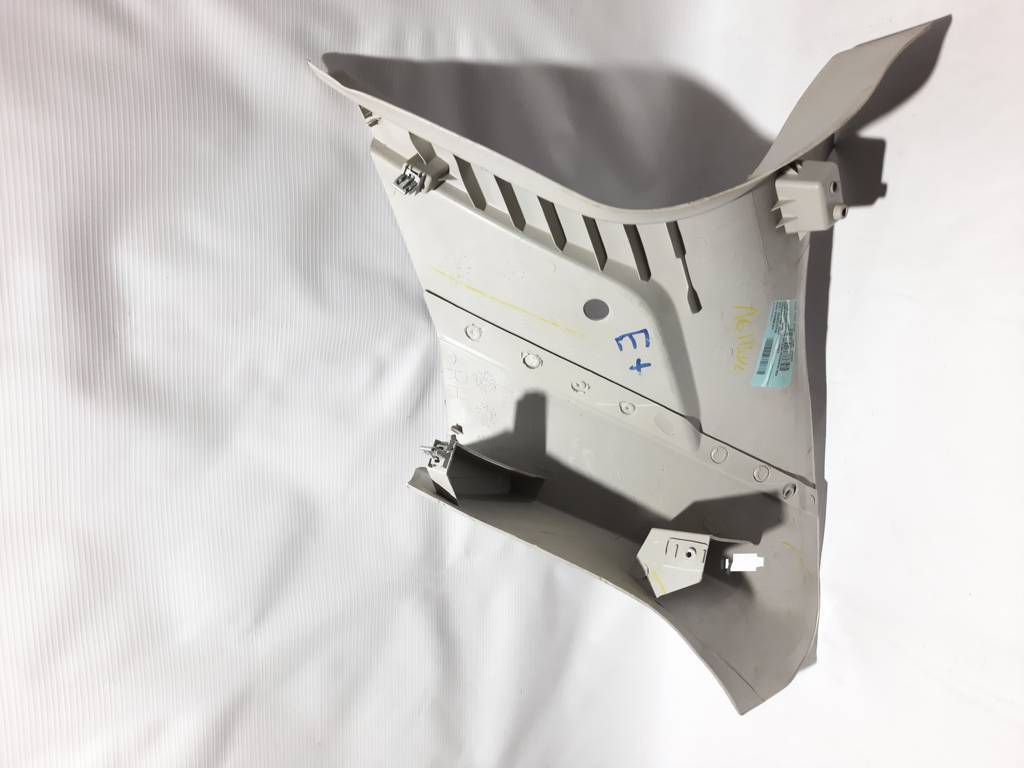 Journey Обшивка третьей стойки задней правой Dodge Journey 2012-2017 1BG12DW1AC Dodge Journey 4