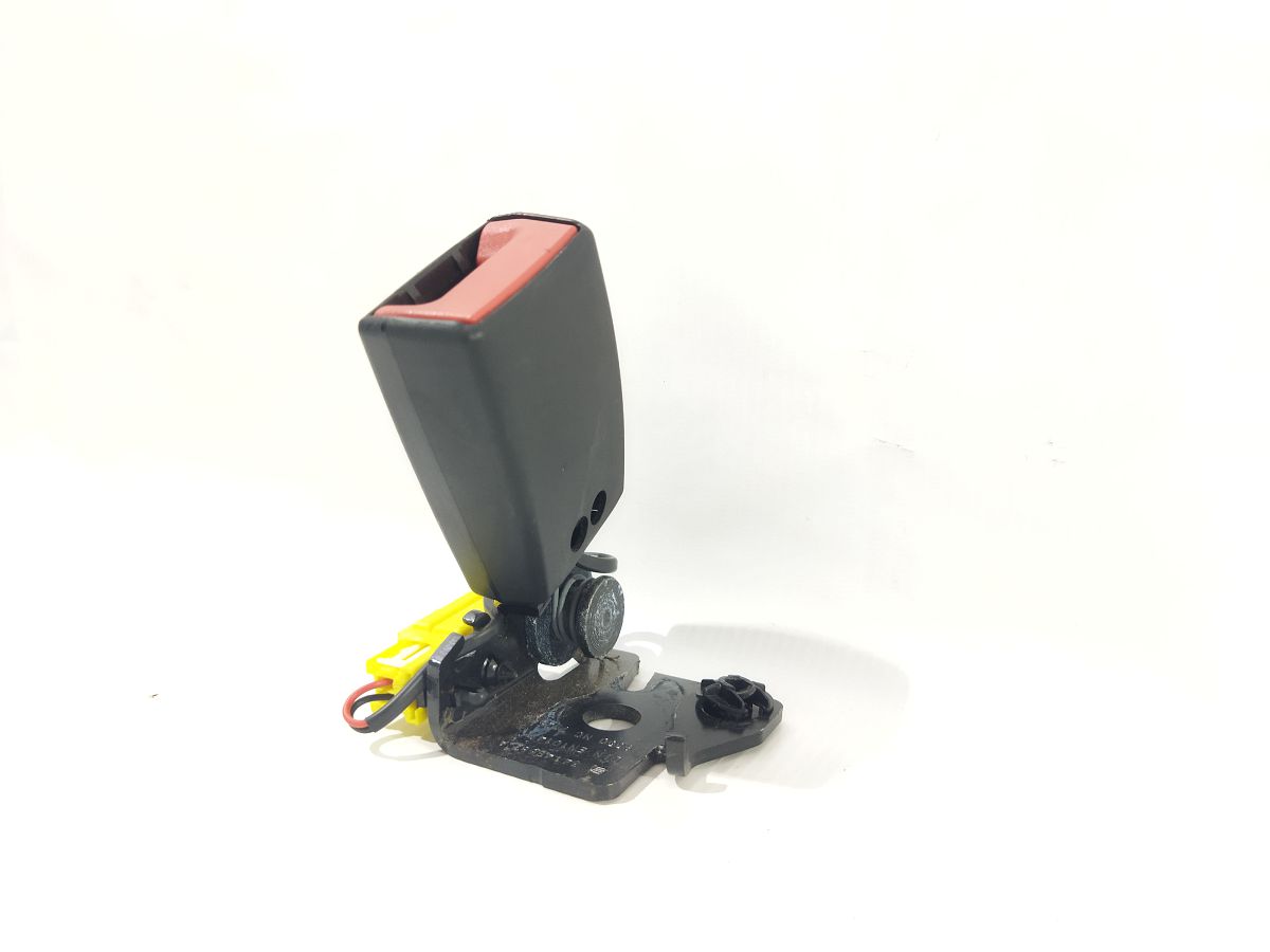 S60 Пряжка задніх ременів безпеки ліва Volvo S60 2011-2018 31351656 Volvo S60 4