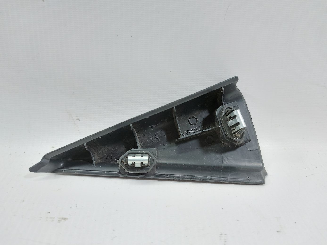 Dart Кутник дверей задньої правої внутрішній Dodge Dart 2013-2016 1TR42DX9AA Dodge Dart 3
