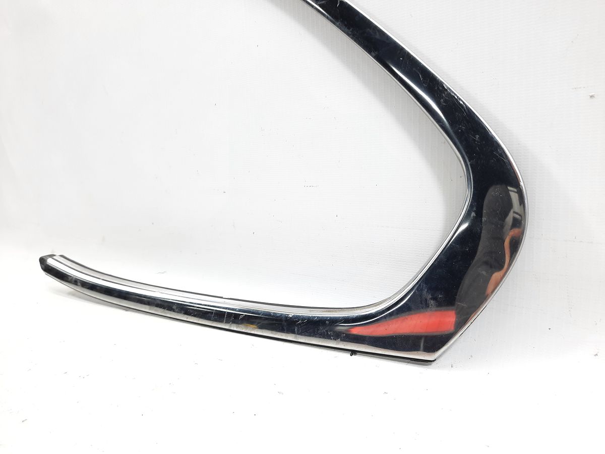 Cadenza Накладка на кватирку двері задньої лівої зовнішня Kia CADENZA 2014-2016 838503R001 Kia CADENZA 2 Cadenza Накладка на кватирку двері задньої лівої зовнішня Kia CADENZA 2014-2016 838503R001 Kia CADENZA 2