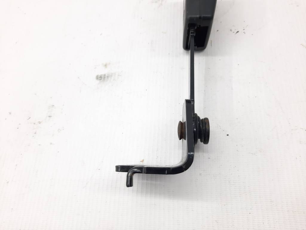 7 series Замок ременя безпеки задній лівий BMW 7 2012 72117220857 BMW 7 3