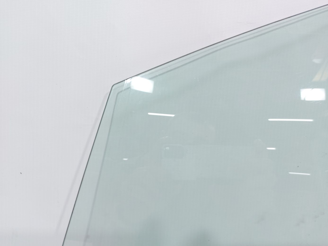 Fiesta Скло дверей передньої лівої Ford Fiesta 2011-2019 BE8Z5421411A Ford Fiesta 5