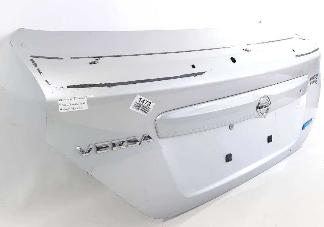 Versa Крышка багажника Nissan Versa 2012-2019 H43009KAMC Nissan Versa 11