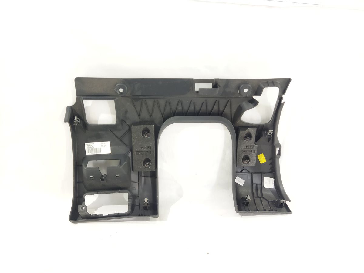 S60 Накладка торпеды левая нижняя Volvo S60 2011-2014 39807179 Volvo S60 4