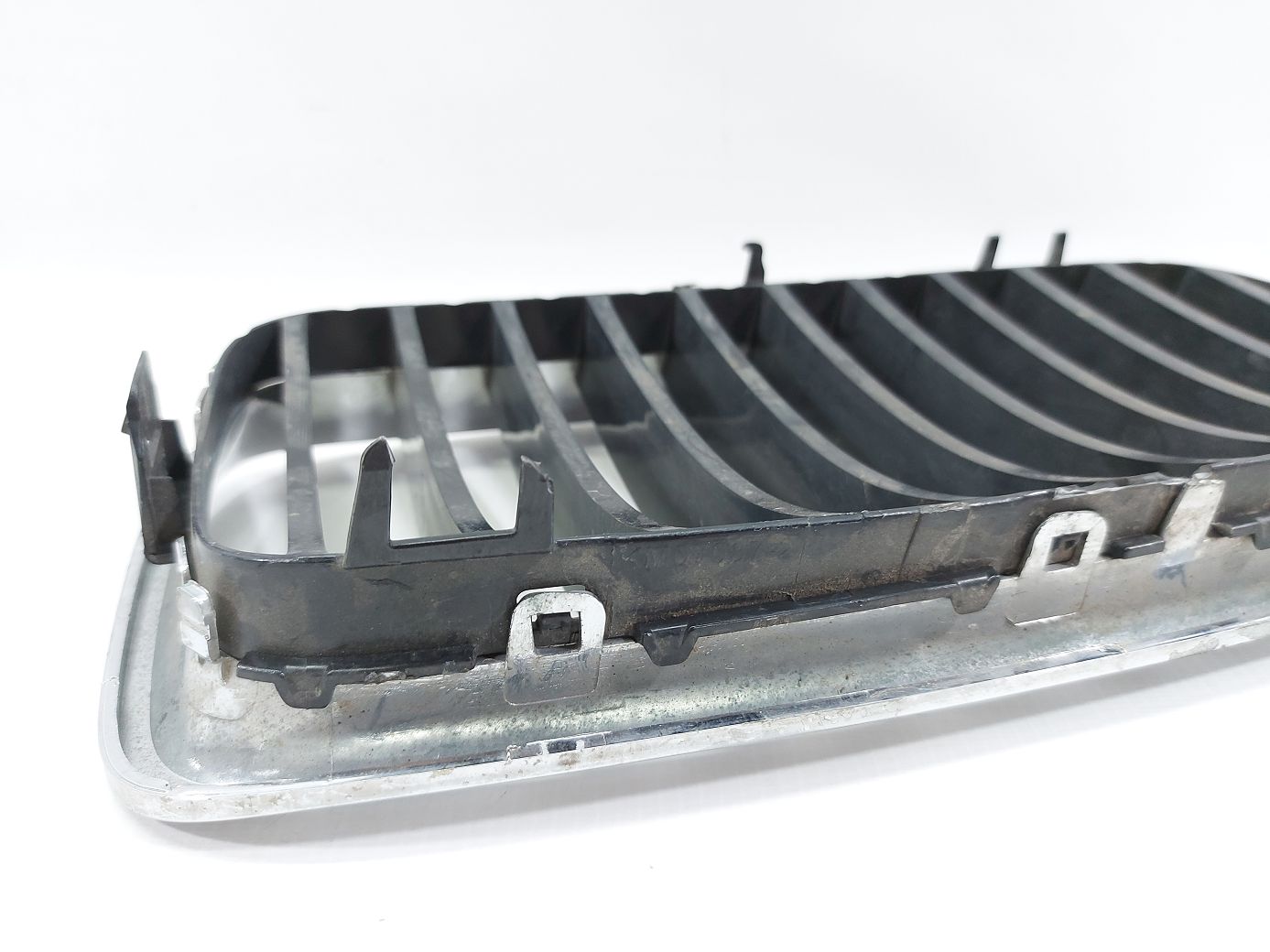 328i xdrive Решітка радіатора верхня ліва (ніздря) Тайвань BMW 328i xDrive 2012-2016 51137255411 BMW 328i xDrive 5