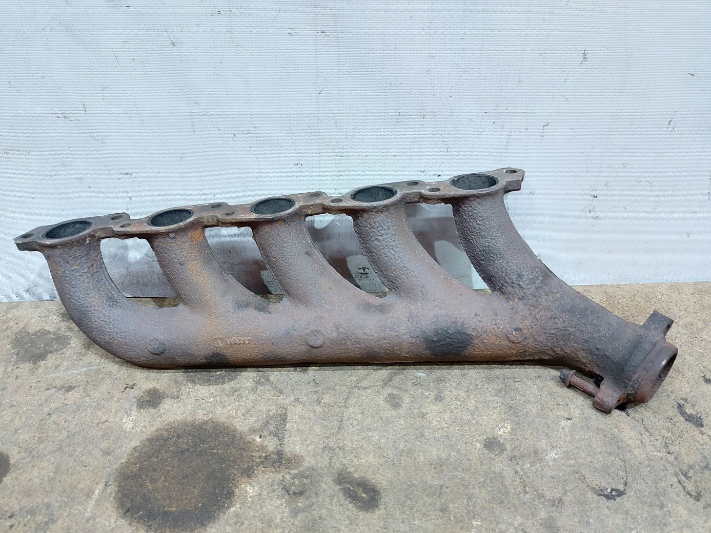 Sprinter Випускний колектор Mercedes-Benz Sprinter 2095-2000 6021420101 MERCEDES-BENZ Mercedes-Benz Sprinter 2 Sprinter Випускний колектор Mercedes-Benz Sprinter 2095-2000 6021420101 MERCEDES-BENZ Mercedes-Benz Sprinter 2