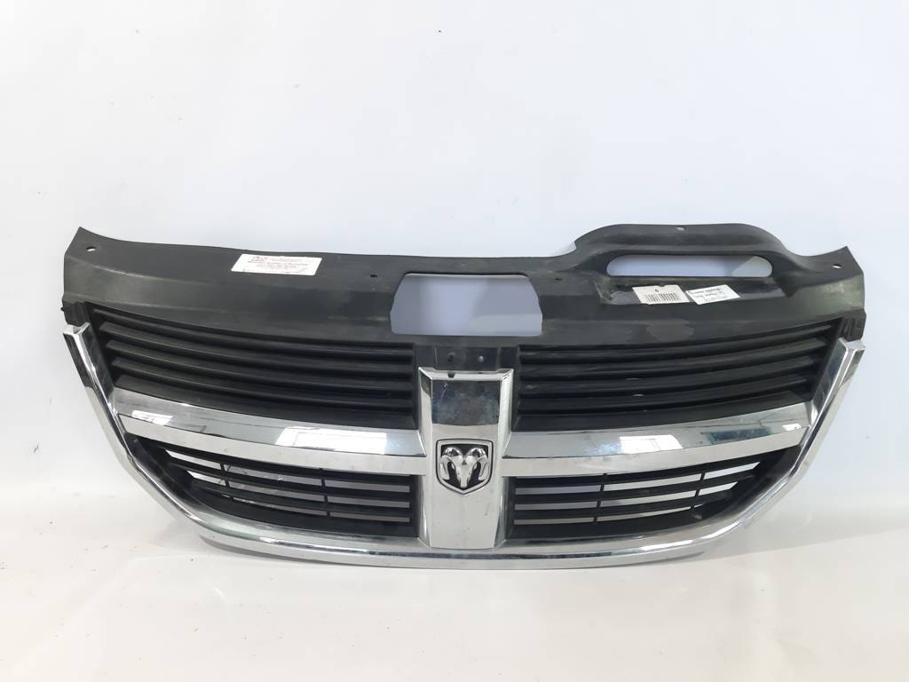 Journey Решётка радиатора Dodge Journey 2009-2010 1BG84SZ0AE Dodge Journey 4