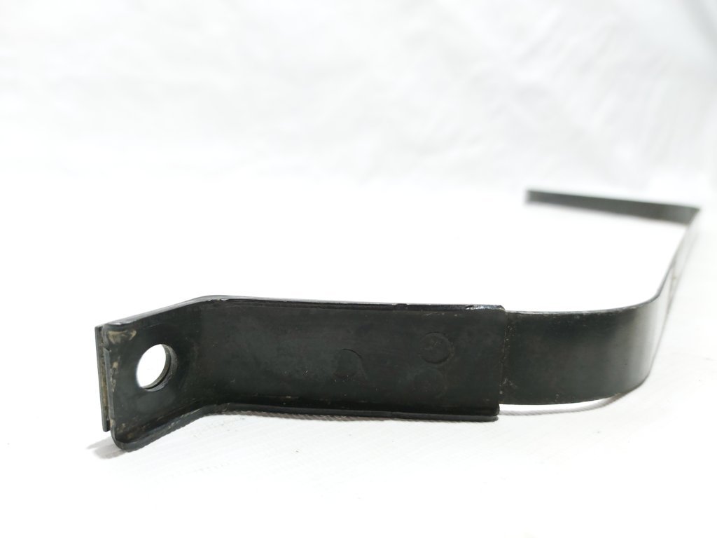 Altima Хомут кріплення бензобака Nissan Altima 2013-2018 17406JA00A Nissan Altima 3 Altima Хомут кріплення бензобака Nissan Altima 2013-2018 17406JA00A Nissan Altima 3