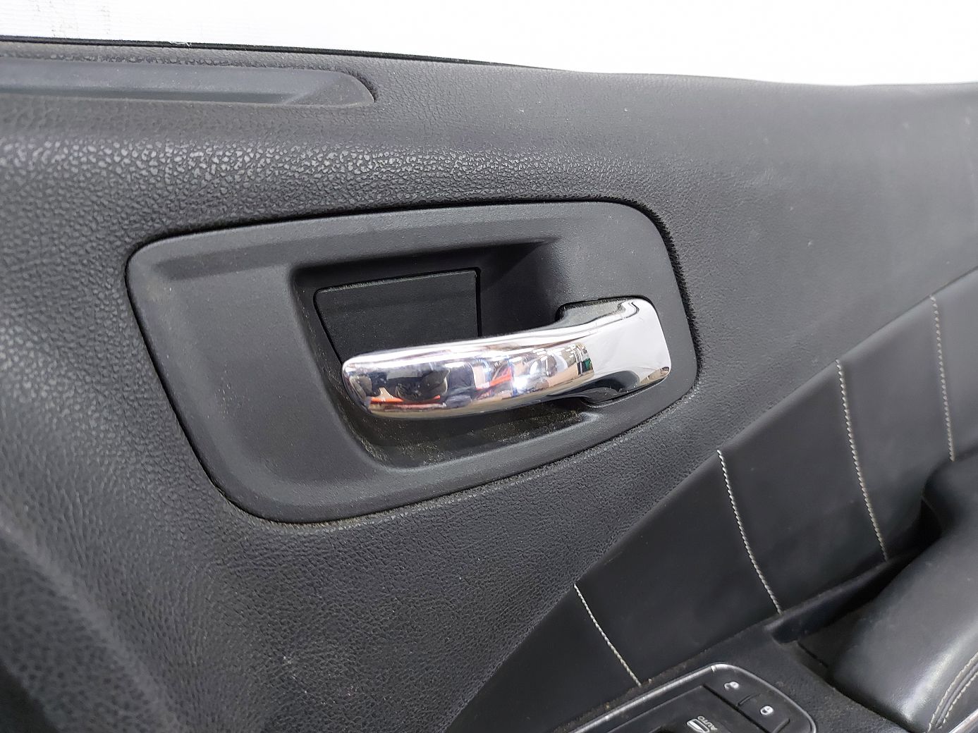 Charger Двері передні права в зборі Dodge Charger 2011-2014 68089370AD Dodge Charger 12