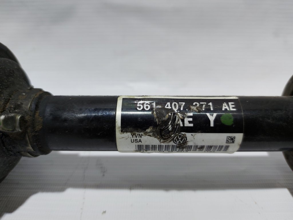 Passat s Піввісь передня ліва (пильник розірваний) Volkswagen Passat S 2012-2014 561407271AE Volkswagen Passat S 4