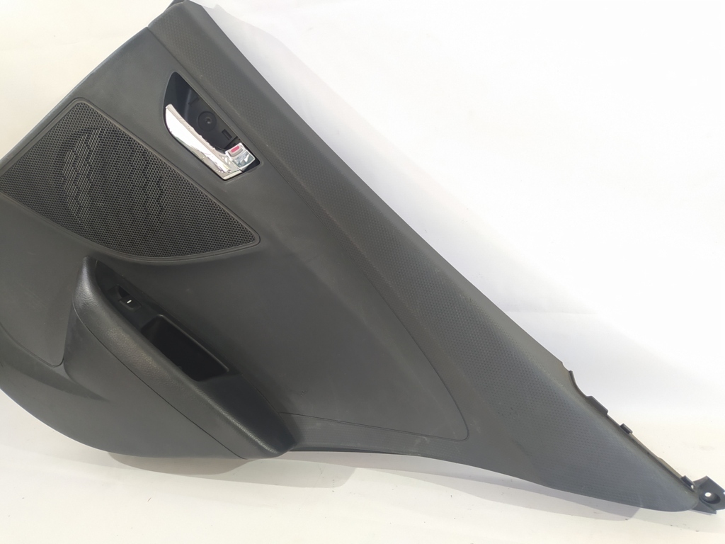 Veloster Карта дверей задньої правої Hyundai Veloster 2012-2017 833082V000RY Hyundai Veloster 8