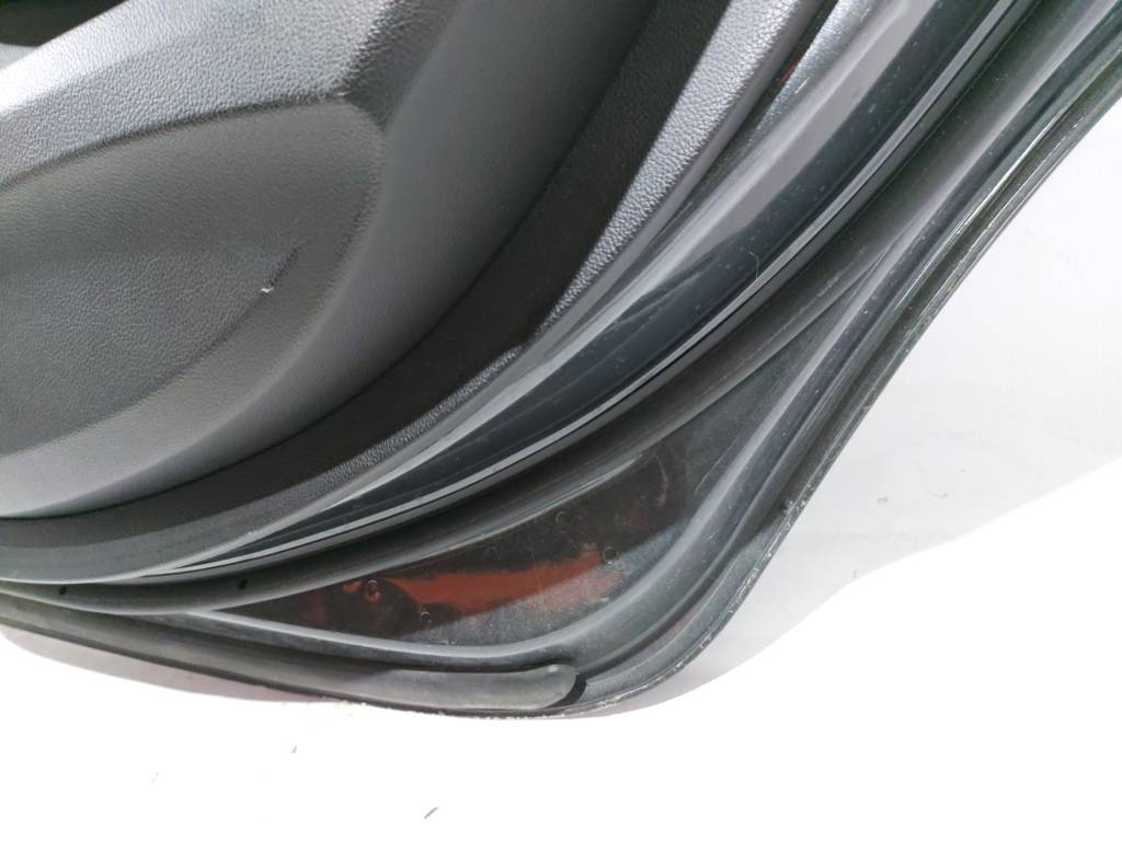 Ats Двері задні права в зборі Cadillac ATS 2013-2018 84007418 Cadillac ATS 45