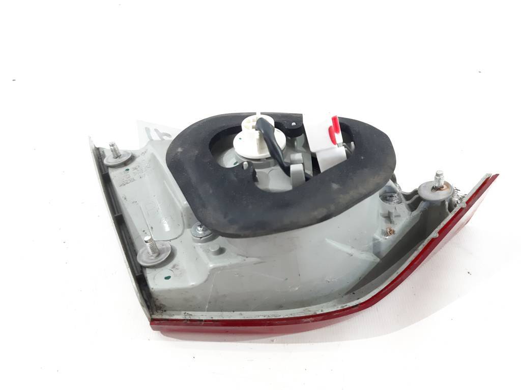 Sonata Фонарь крышки багажника правый Hyundai Sonata 2009-2015 924043Q000 Hyundai Sonata 16