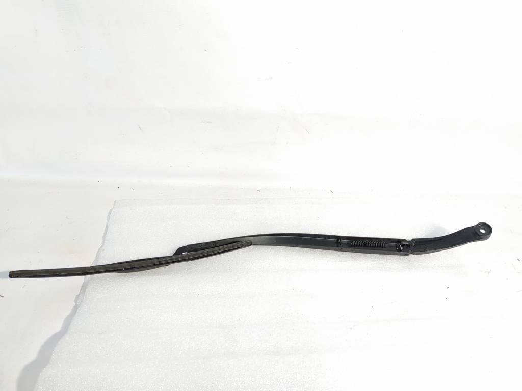 Dart Рычаг стеклоочистителя правый Dodge Dart 2013-2019 68156264AA Dodge Dart 27