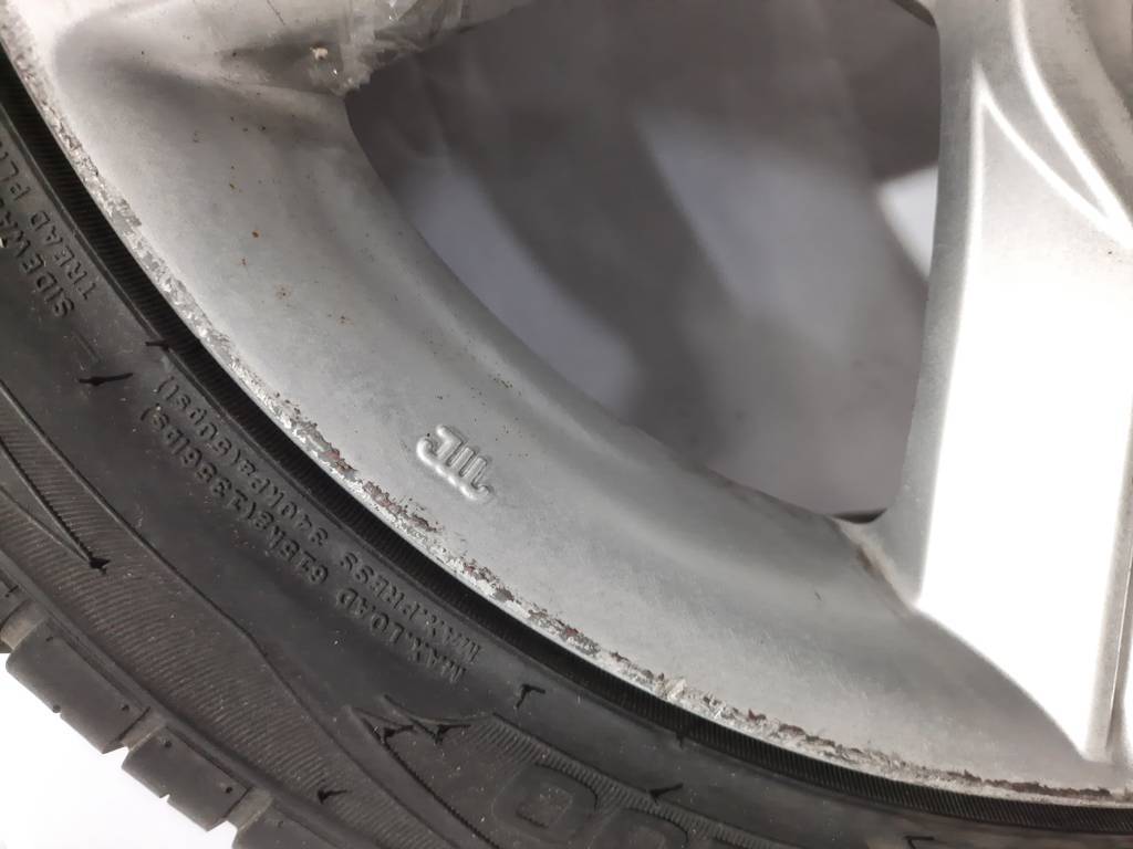 Veloster Колеса R17 Hyundai Veloster 2012-2014 529102V050 Hyundai Veloster 20