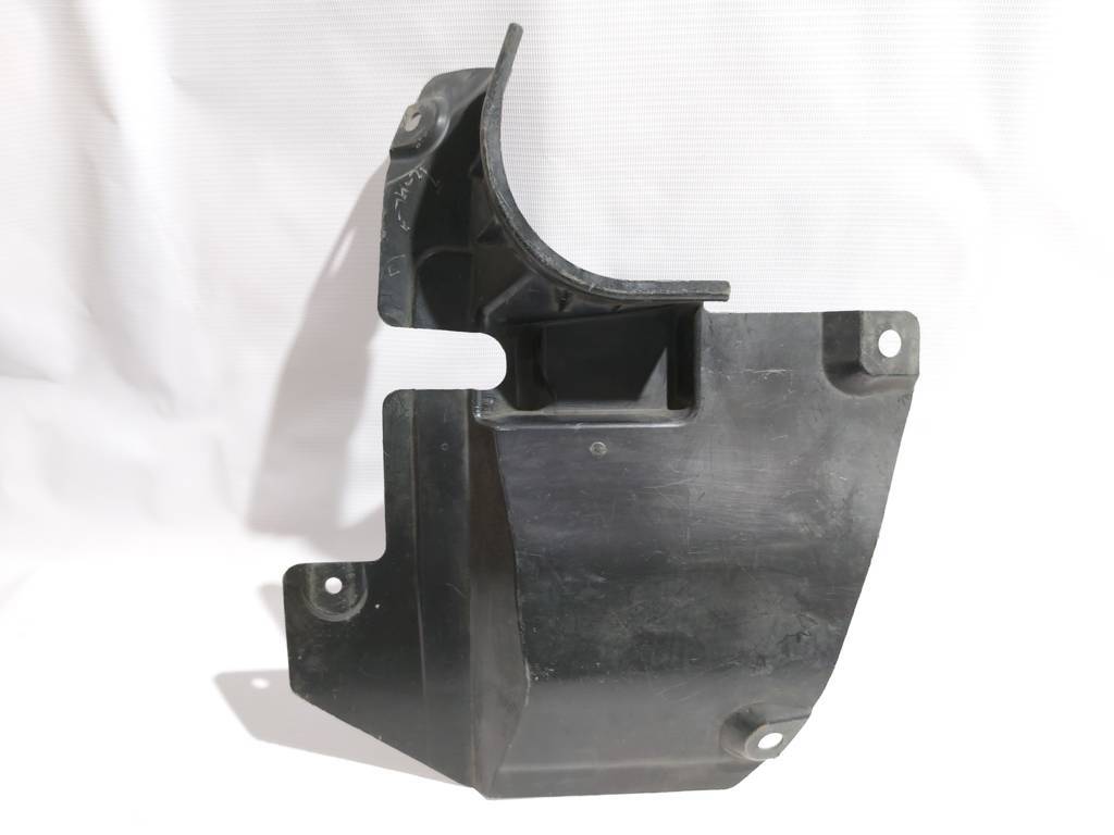 3 Пыльник двигателя боковой правый Mazda 3 2014-2018 BJS756341 Mazda 3 7