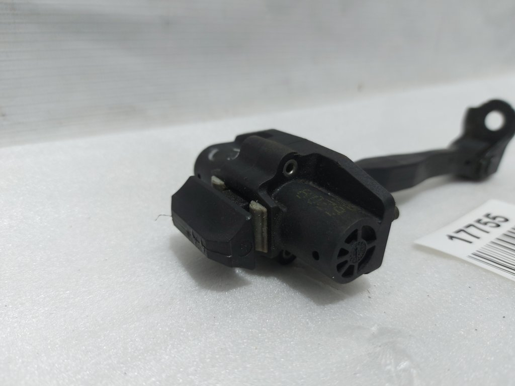 Cruze Обмежувач відчинення дверей задньої лівої/правої Chevrolet Cruze 2016-2019 13456270 Chevrolet Cruze 8