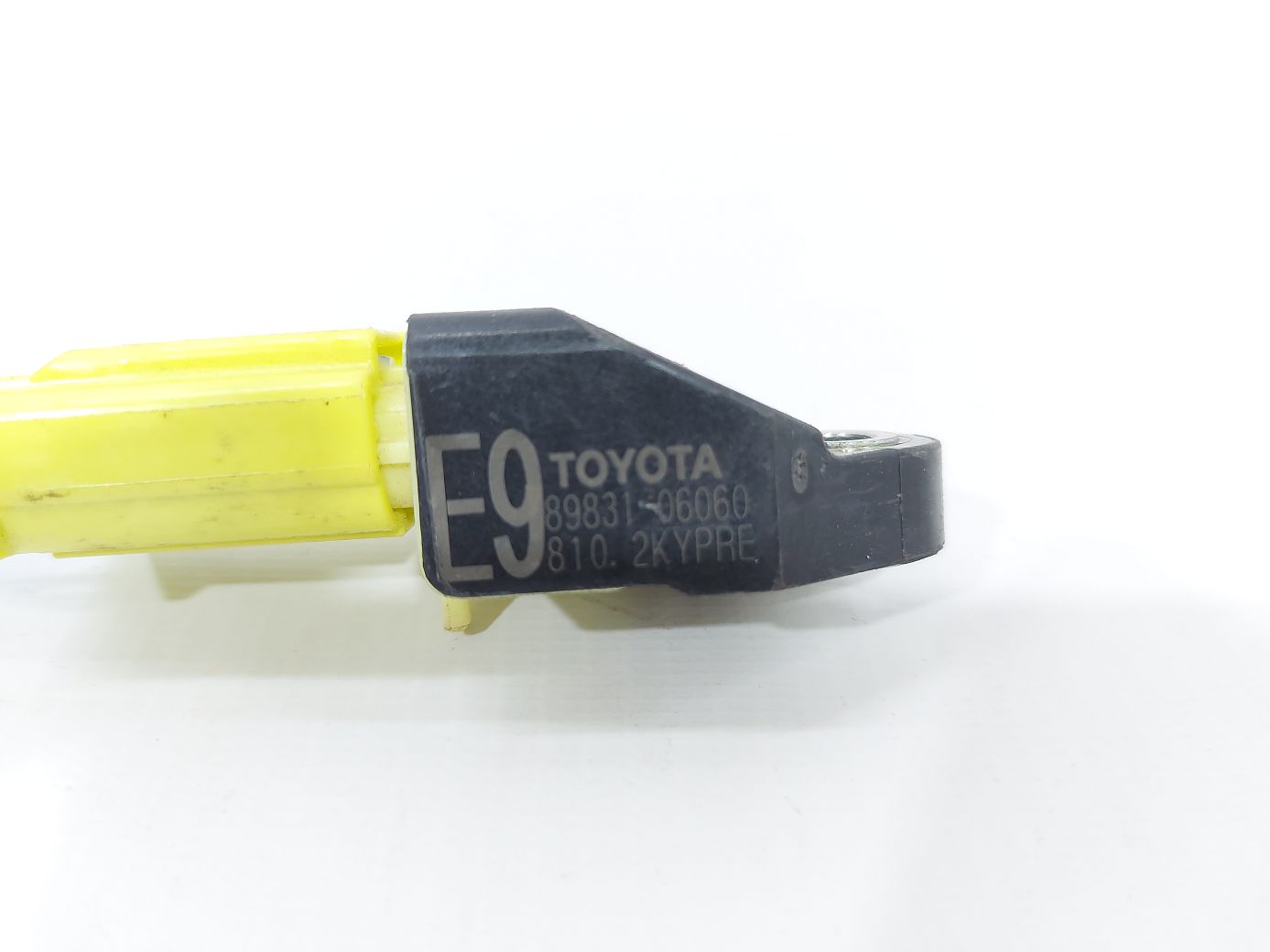 Camry Датчик удару Toyota Camry 2013-2017 8983106060 Toyota Camry 4 Camry Датчик удару Toyota Camry 2013-2017 8983106060 Toyota Camry 4