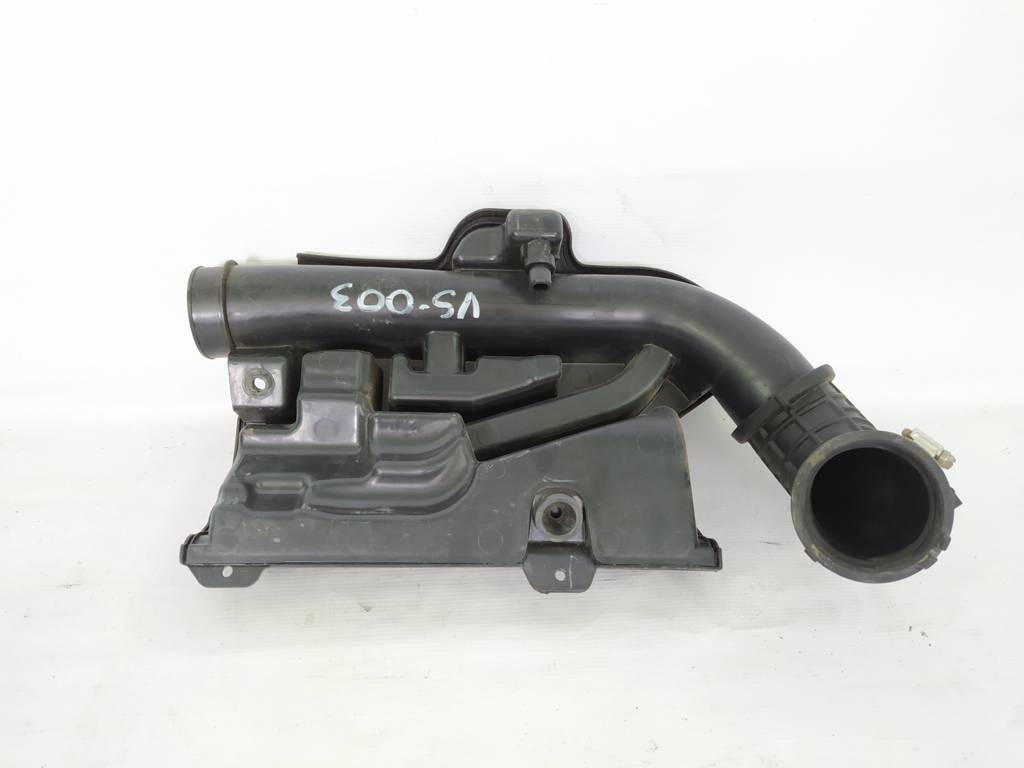 Malibu Патрубок корпусу повітряного фільтра Chevrolet Malibu 2013-2019 13313804 Chevrolet Malibu 9 Malibu Патрубок корпусу повітряного фільтра Chevrolet Malibu 2013-2019 13313804 Chevrolet Malibu 9