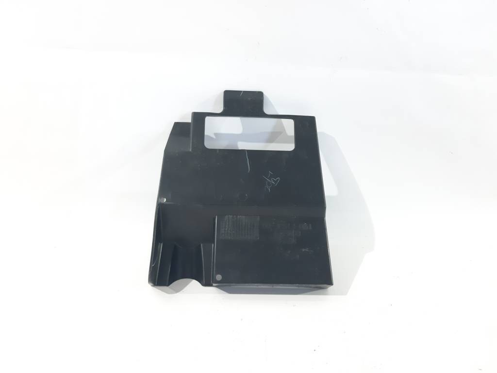 Yzfr 3. Кришка акумуляторного відсіку задня YAMAHA YZFR 3 2015-2020 1WDF163E00 YAMAHA YZFR 3 Yzfr 3. Кришка акумуляторного відсіку задня YAMAHA YZFR 3 2015-2020 1WDF163E00 YAMAHA YZFR 3