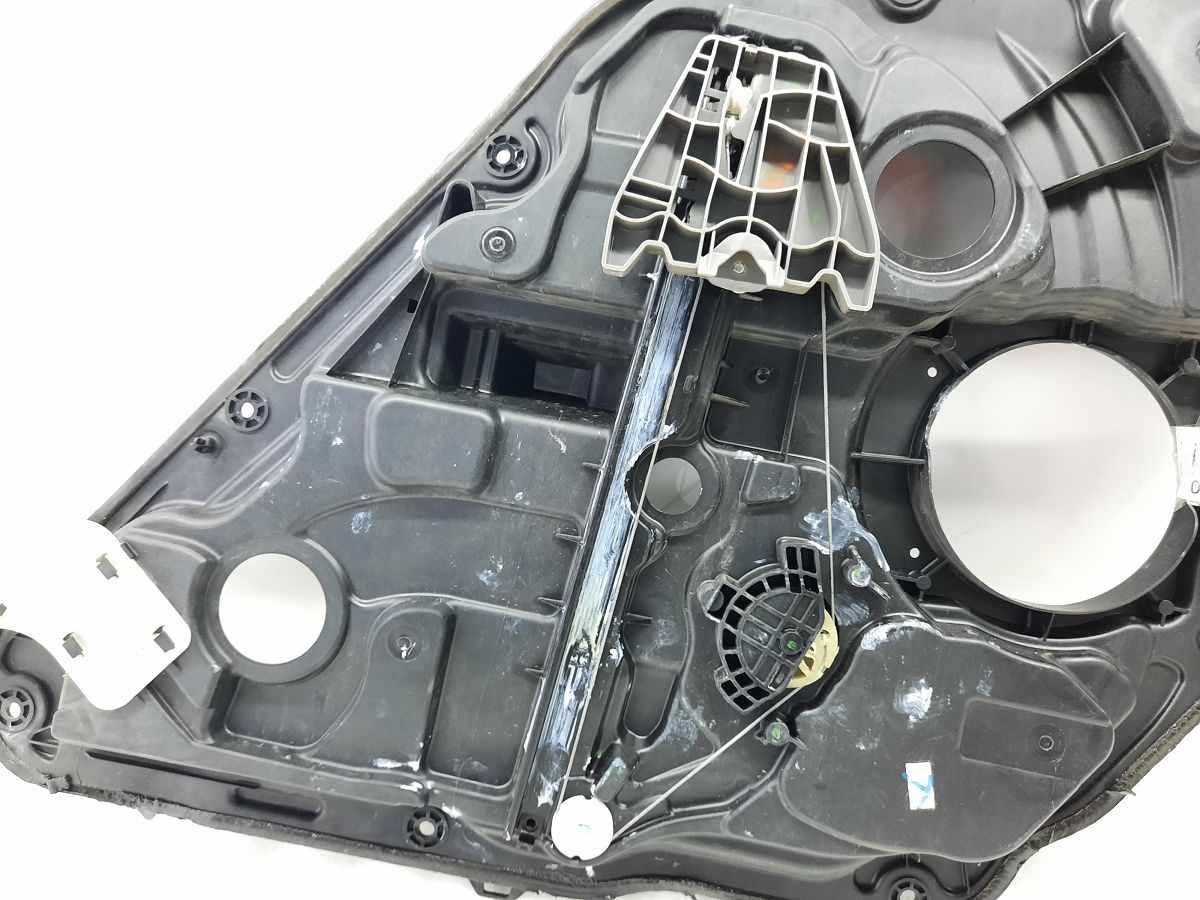 Sonata Склопідйомник дверей задньої лівої Hyundai Sonata 2011-2014 834713Q000 Hyundai Sonata 6