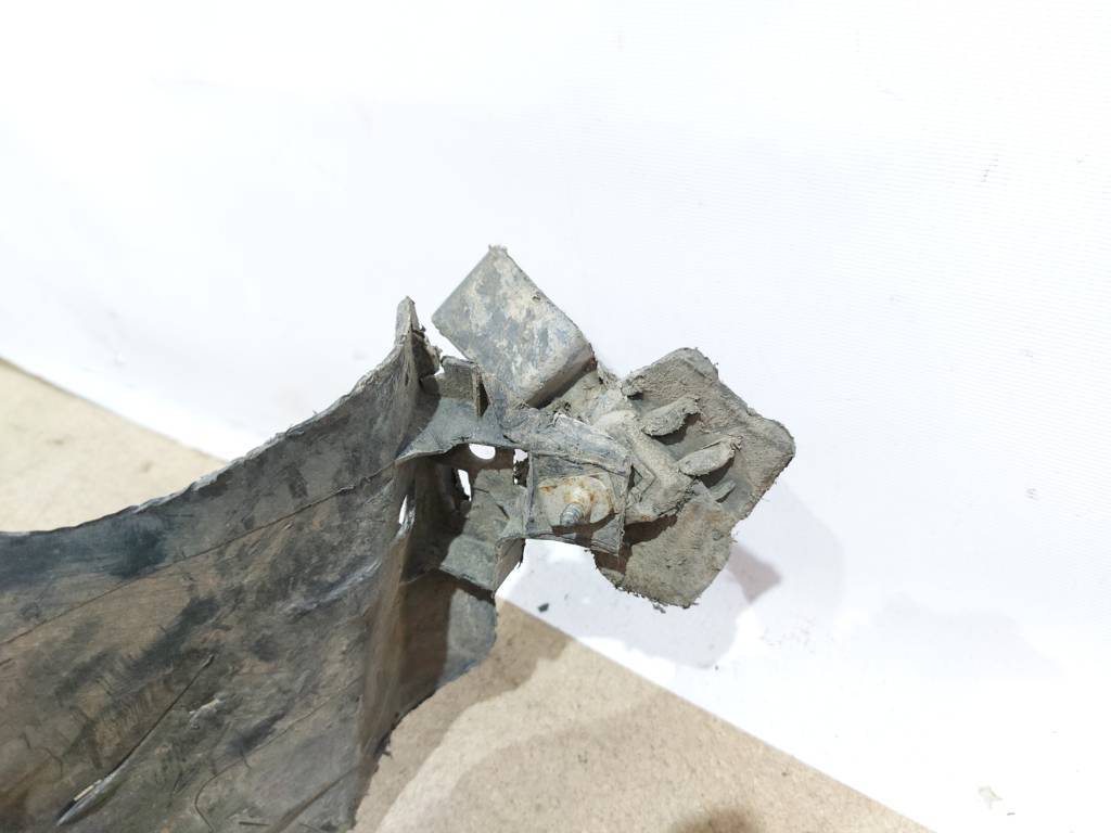 Dart Подкрылок задний правый Dodge Dart 2013-2019 68082836AG Dodge Dart 27