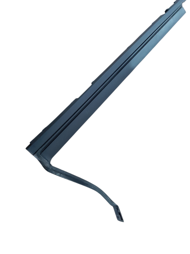 Equinox Поріг (пластик) лівий  Chevrolet Equinox EV 2024-2025 85129173 Chevrolet Equinox EV 2