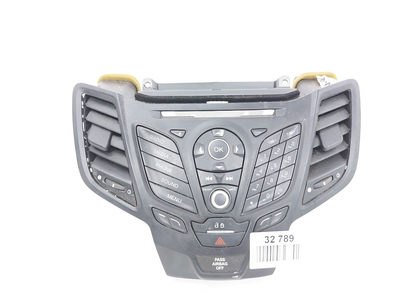 Fiesta sedan. Кнопки управления аудио Ford Fiesta sedan 2014-2015 D2BZ18C858B Ford Fiesta sedan