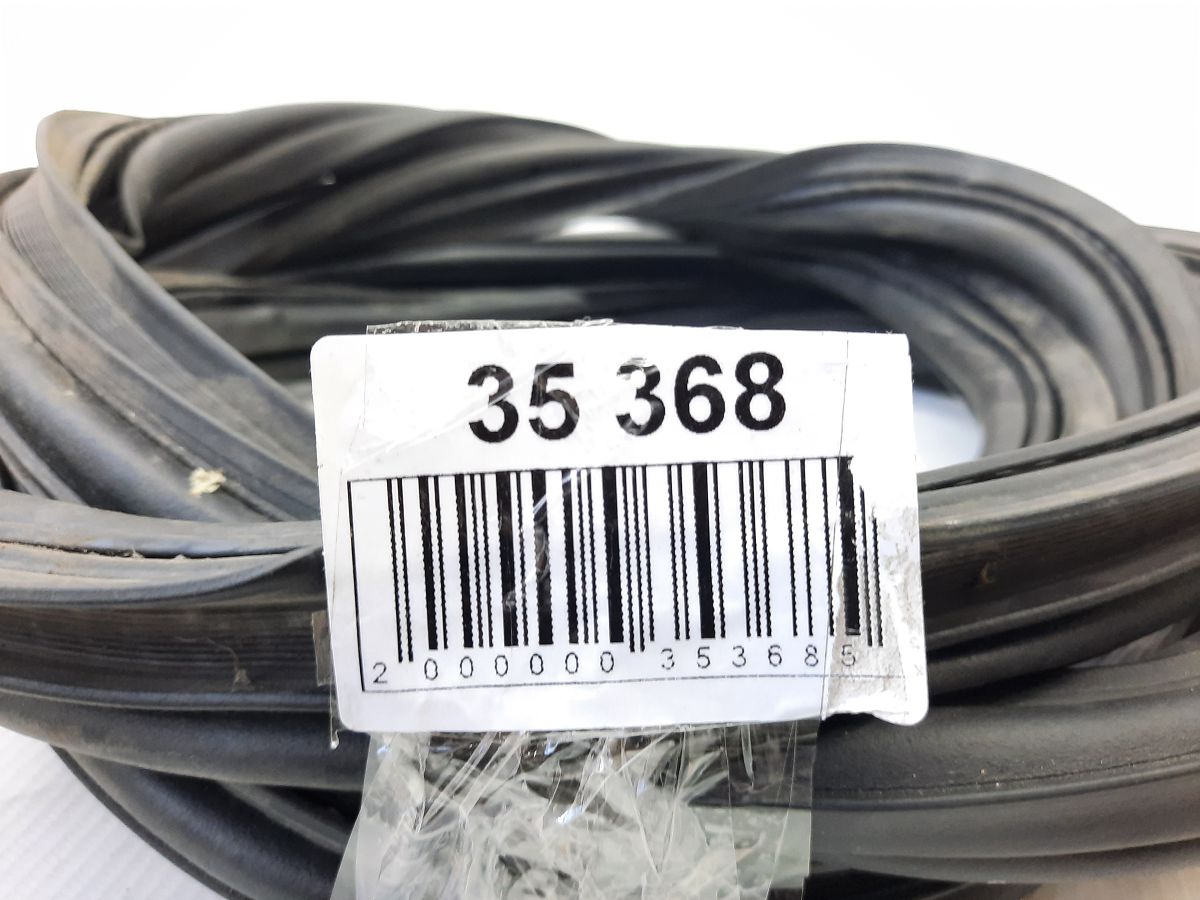 Ats Уплотнительная резинка проема багажника Cadillac ATS 2015-2019 23266493 Cadillac ATS 4