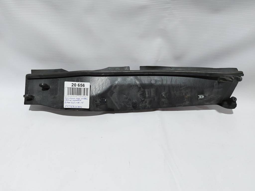 328i xdrive. Накладка под лобовое стекло правая BMW 328i xDrive 2006-2015 64316925974 BMW 328i xDrive