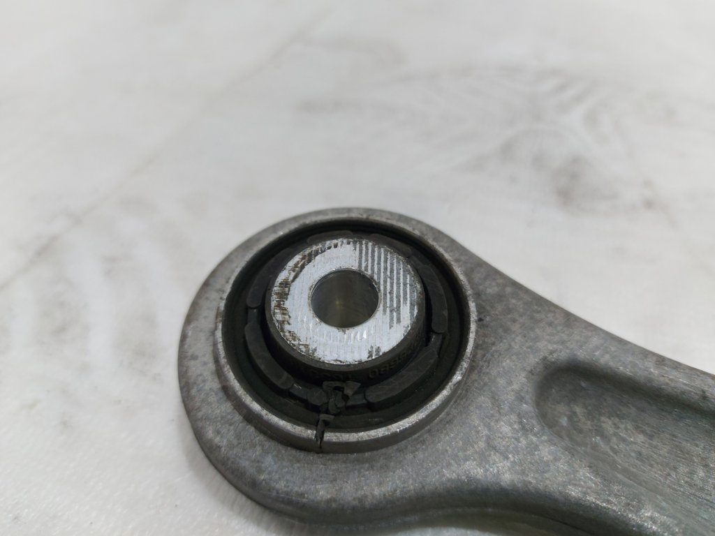 7 series Рычаг задний развальный верхний BMW 7 2009-2019 33326775902 BMW 7 3