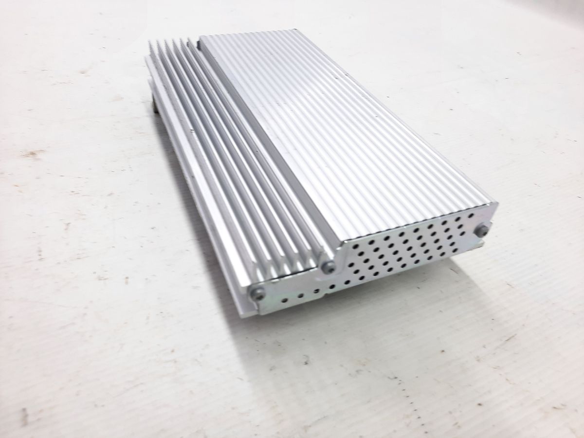 Grand caravan Аудиоусилитель Dodge Grand Caravan 2008-2020 5107086AI Dodge Grand Caravan 3