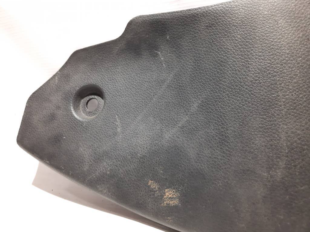 Sentra Накладка центральной консоли (боковая)левая Nissan Sentra 2013-2014 68921-3SG0B Nissan Sentra 3