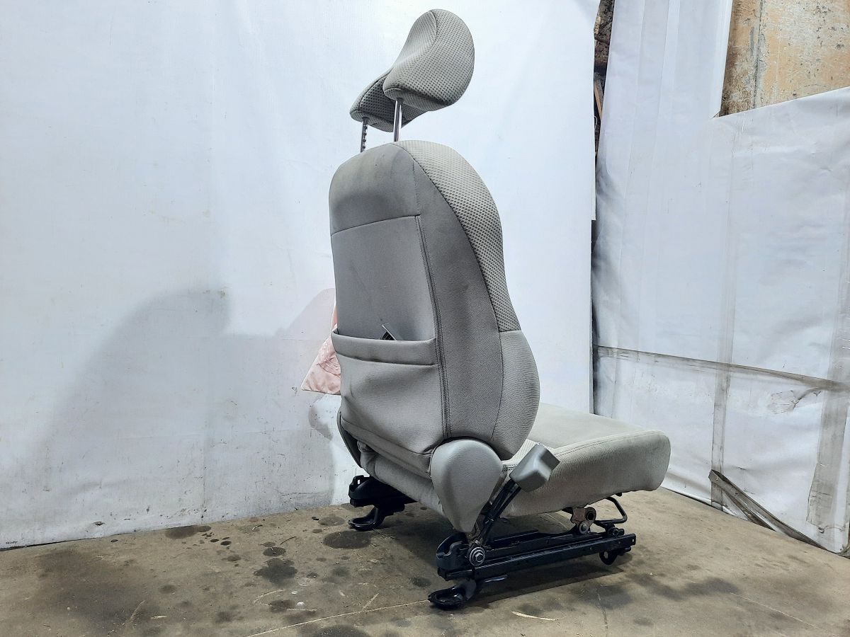 Insight Сидение водителя Honda Insight 2010-2014 81526TM8A02 Honda Insight 5