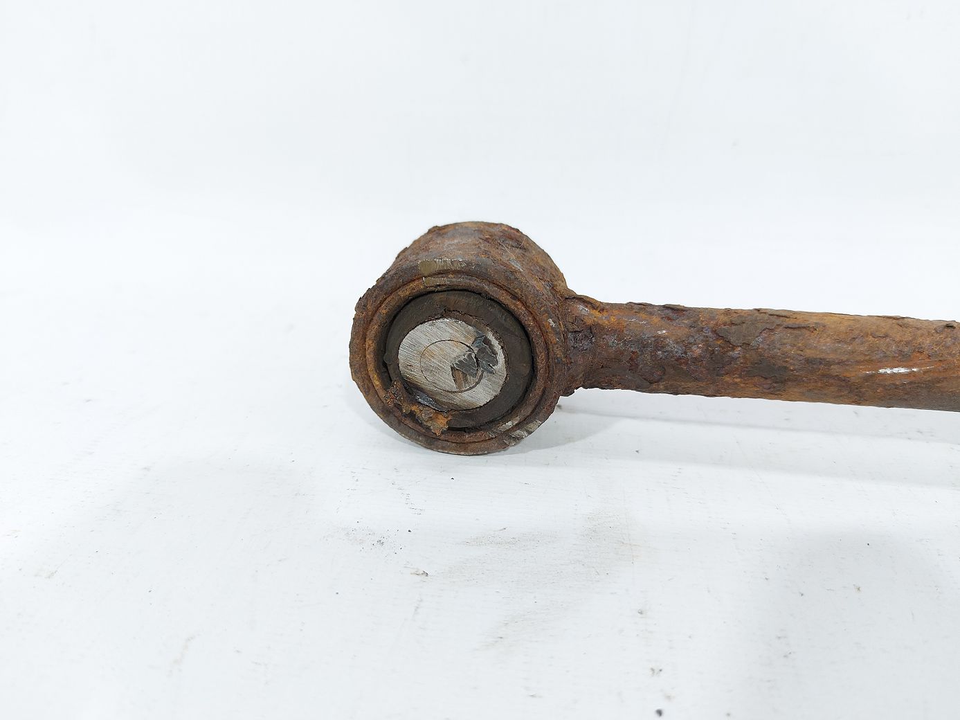 Compass Рычаг задний левый/правый нижний поперечный Jeep Compass 2011-2017 5105270AC Jeep Compass 9