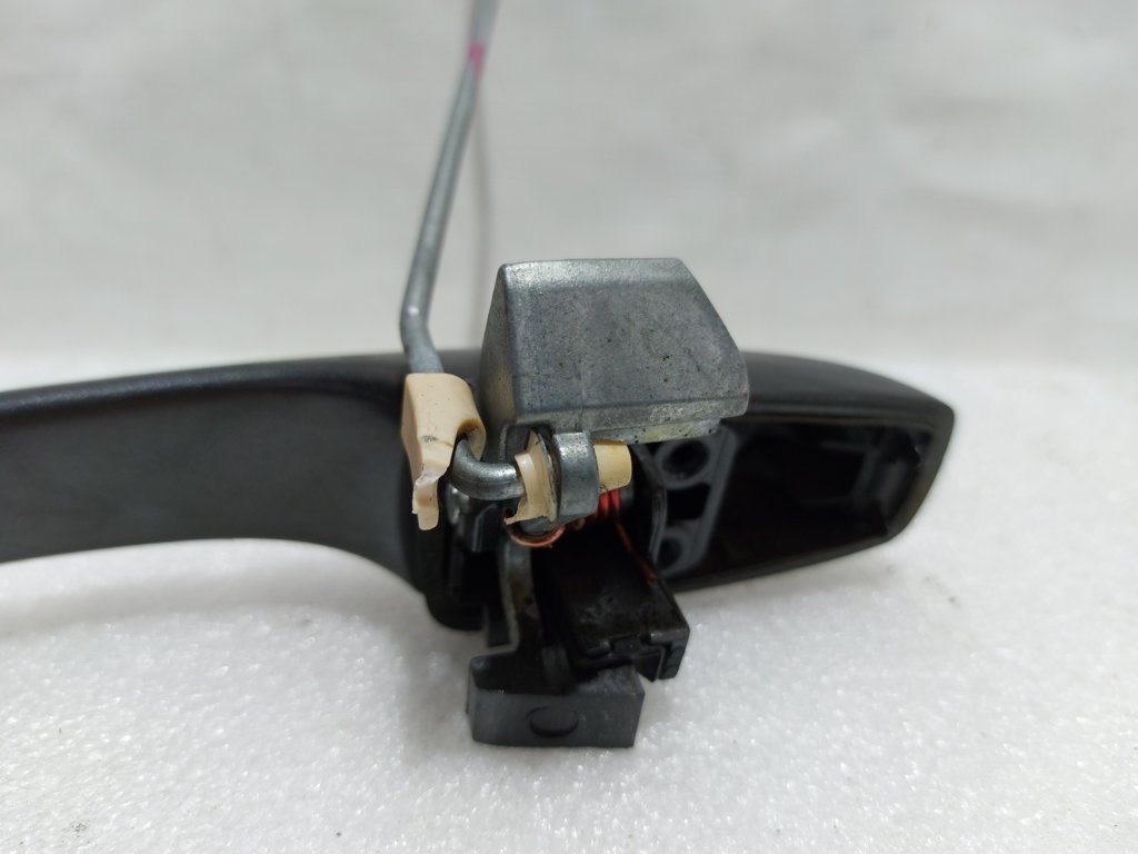 Compass Ручка дверей передня права Jeep Compass 2008-2012 XU80AXRAG Jeep Compass 4