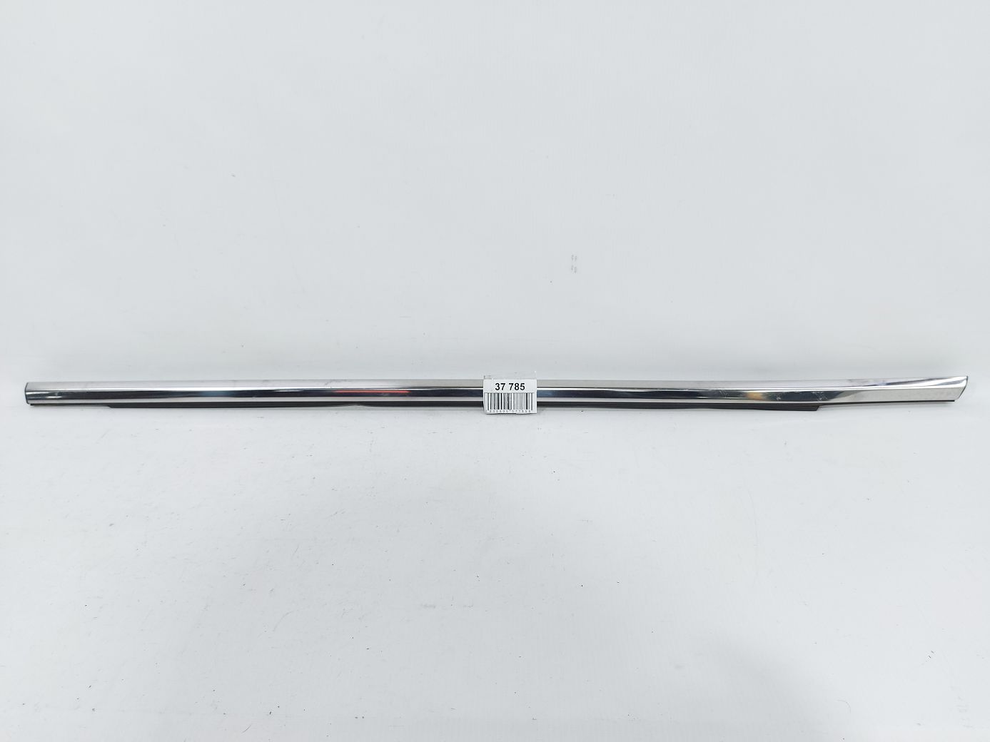 Sonata. Ущільнювальна гумка скла двері задньої правої зовнішня (хром) Hyundai Sonata 2011-2015 832203S000 Hyundai Sonata Sonata. Ущільнювальна гумка скла двері задньої правої зовнішня (хром) Hyundai Sonata 2011-2015 832203S000 Hyundai Sonata