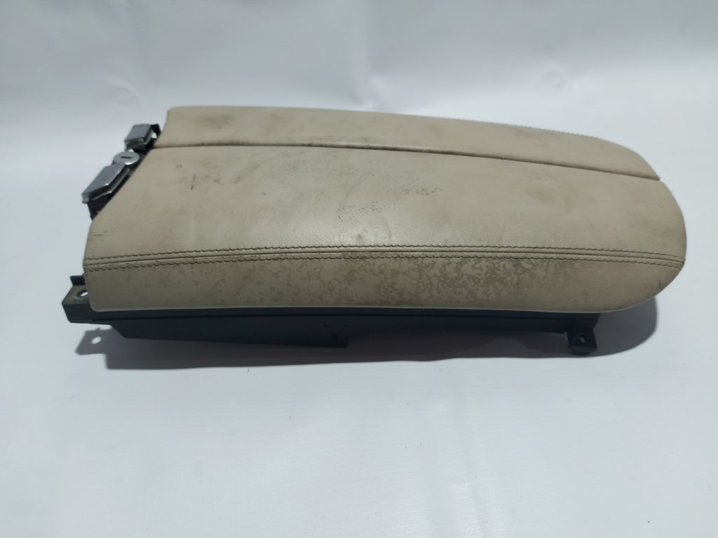 7 series Підлокітник передній BMW 7 2012 81814005 BMW 7 6