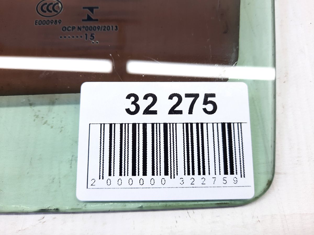 200 limited Скло дверей задньої лівої Chrysler 200 Limited 2015-2017 68104923AA Chrysler 200 Limited 4