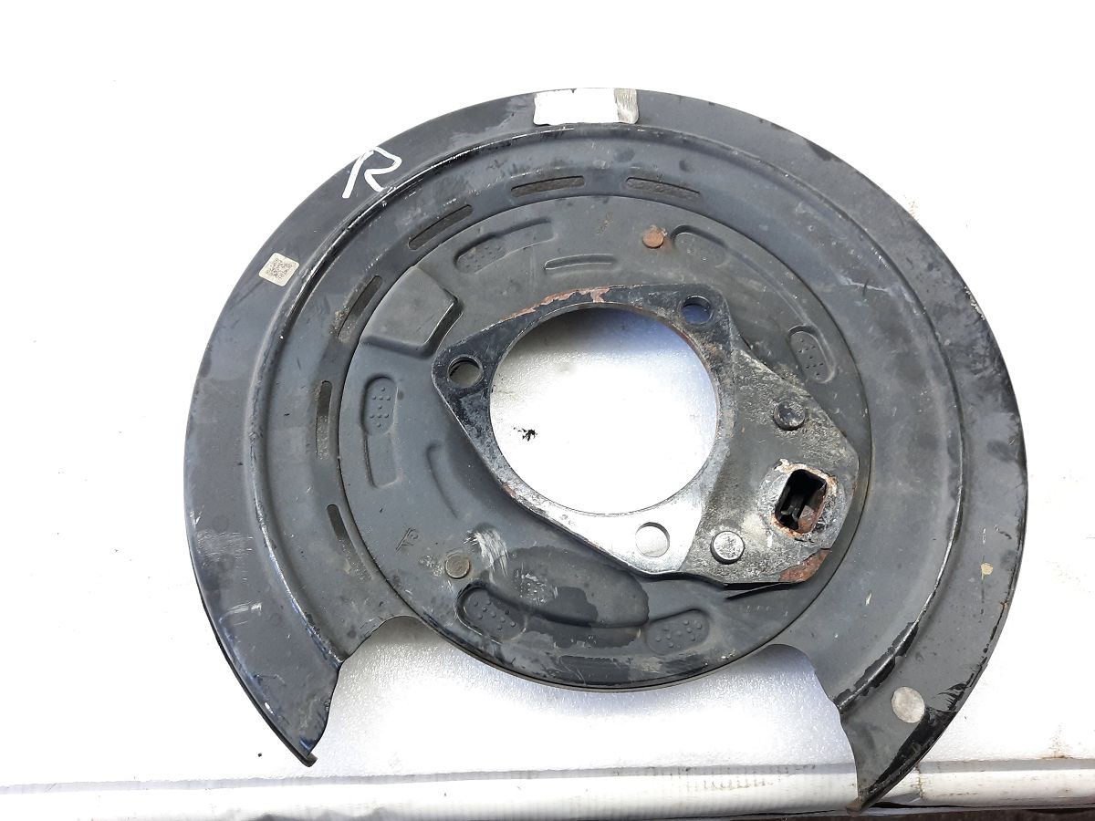 Ats Пильовик гальмівного диска переднього правого Cadillac ATS 2013-2019 23316747 Cadillac ATS 5