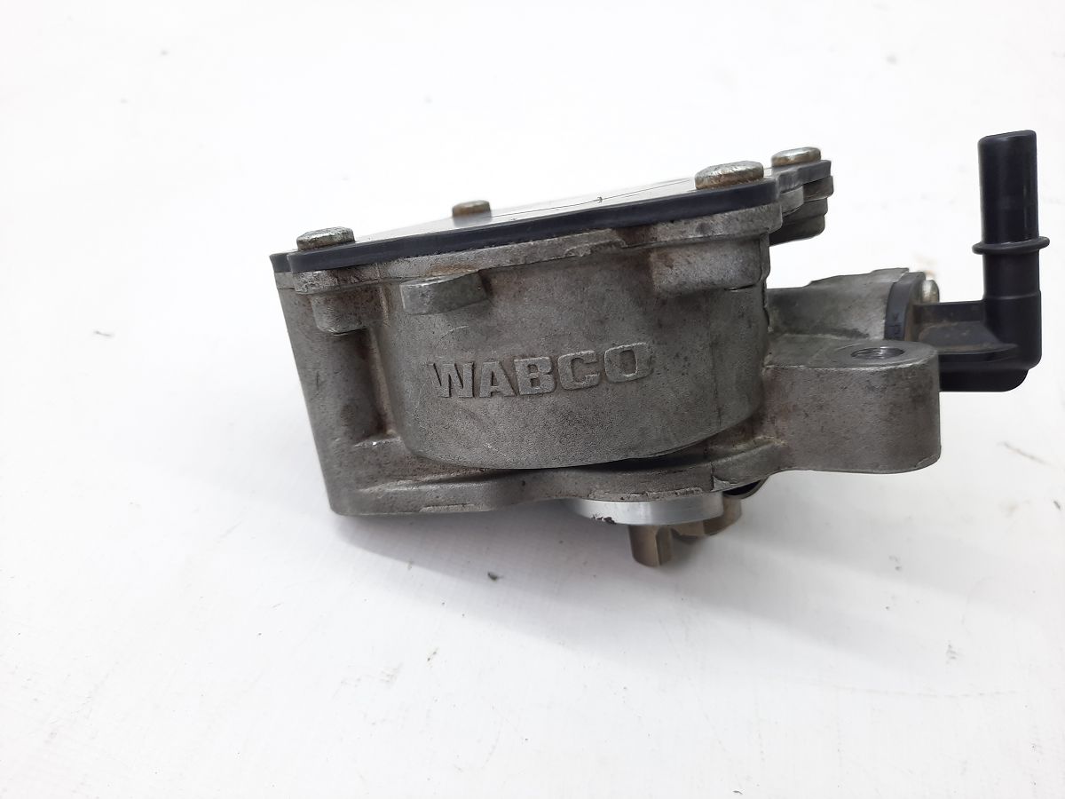 Dart Вакуумный насос Dodge Dart 2013-2019 05047380AD Dodge Dart 9