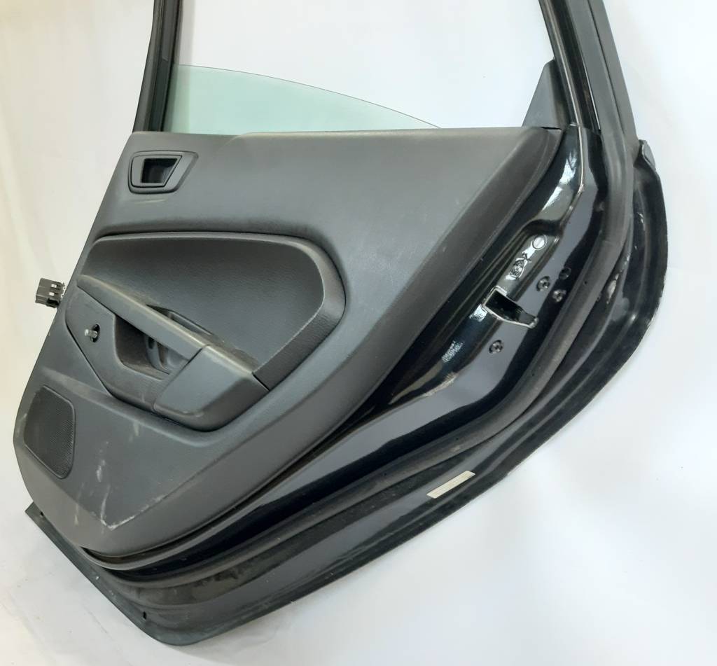 Fiesta sedan Двері задні праві Ford Fiesta sedan 2011-2019 G2BZ5424630A Ford Fiesta sedan 7