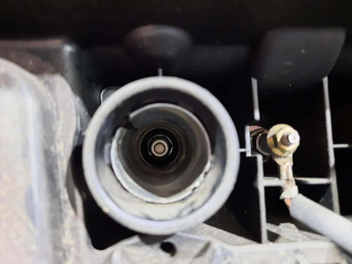 5 series Двигатель утоплен BMW 5 series 2011 N52F10300 BMW 5 series 24