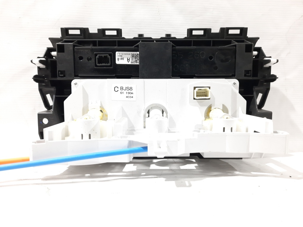 3 Кнопки управления климат-контролем Mazda 3 2014-2016 BNK4664M3 Mazda 3 5