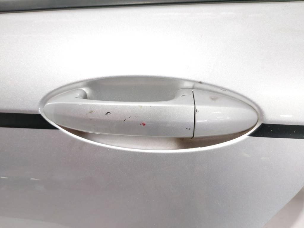 Fiesta sedan Двері задні ліві Ford Fiesta sedan 2011-2019 G2BZ5424631A 5