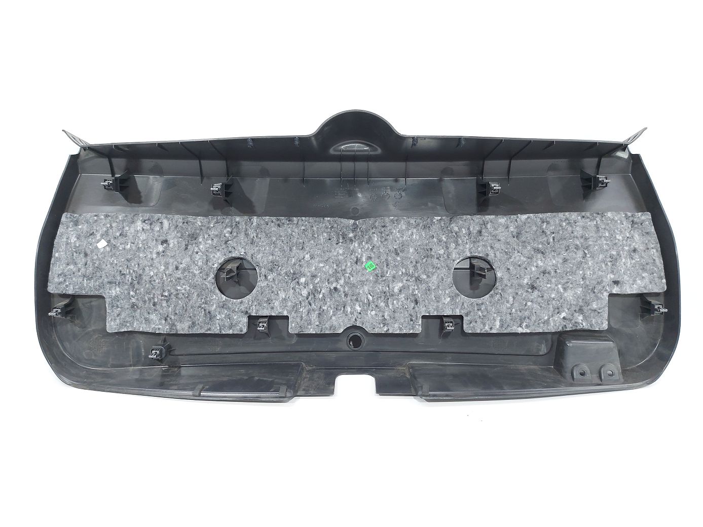 Patriot Обшивка кришки багажника нижня Jeep Patriot 2007-2017 1AZ45DK2AG Jeep Patriot 5
