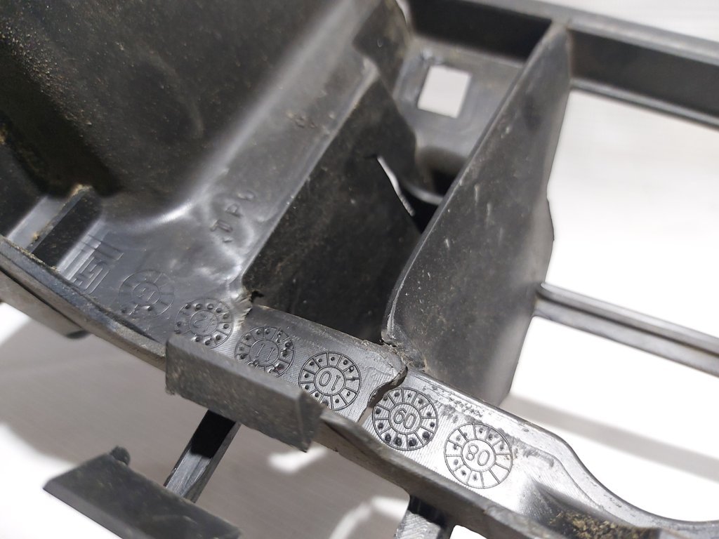 Camaro Абсорбер бампера заднього Chevrolet Camaro 2016-2018 84226536 Chevrolet Camaro 9 Camaro Абсорбер бампера заднього Chevrolet Camaro 2016-2018 84226536 Chevrolet Camaro 9