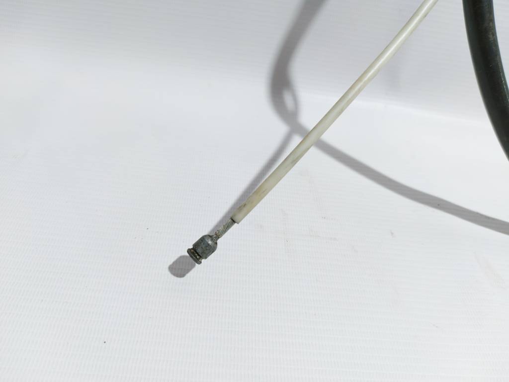 Passat s Трос гальма стоянки лівий/правий Volkswagen Passat S 2012-2020 561609721A Volkswagen Passat S 4