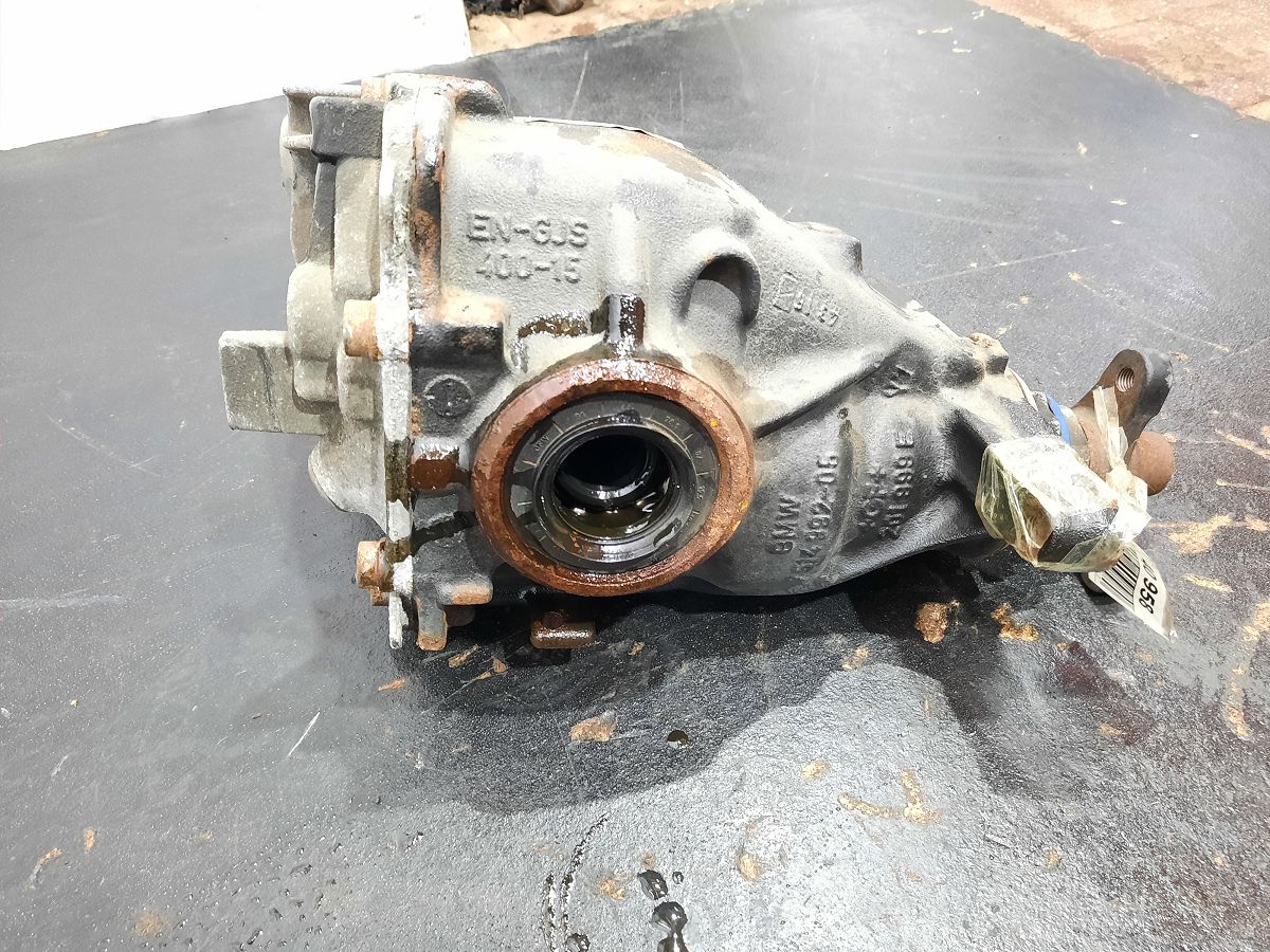 328i xdrive Редуктор задній BMW 328i xDrive 2013-2016 33107603748 BMW 328i xDrive 4