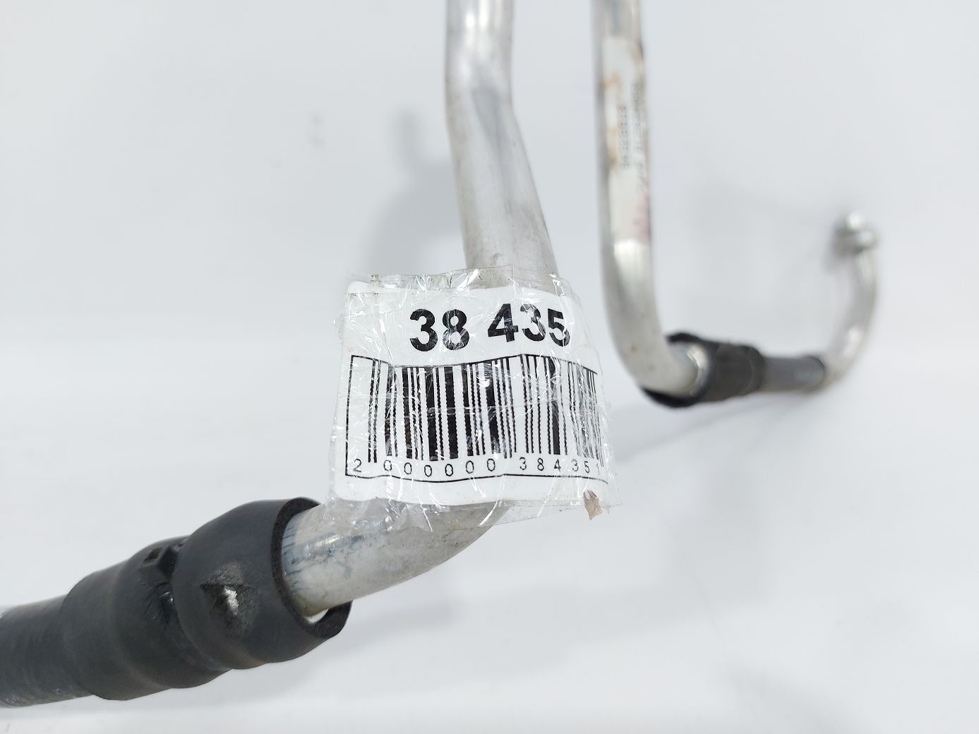 Malibu Трубка кондиціонера піч-конденсер Chevrolet Malibu 2016-2021 84421275 Chevrolet Malibu 9